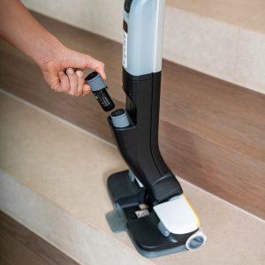 1.056-400.0@7-6 APARAT DE CURATAT PODELE FC 4-4 BATTERY SET KARCHER