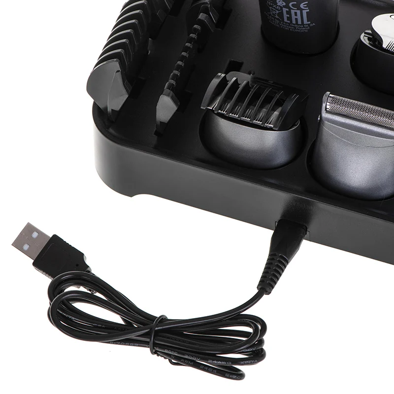 MULTIGROOM SET INGRIJIRE 6 IN 1 ADLER