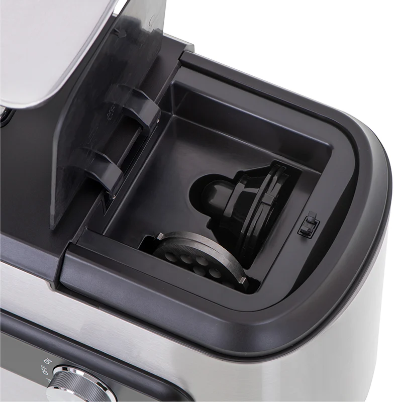 AD4813@8 MASINA DE TOCAT CARNE SI RAZATOARE 2000W AD 4813 ADLER