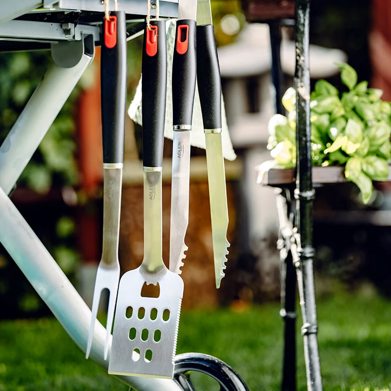 SET ACCESORII GRILL INOX CU HUSA AD 6727 ADLER