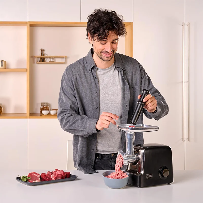 TOCATOR CARNE 2200W ACCESORII TAVAI NOX BLACK&DECKER