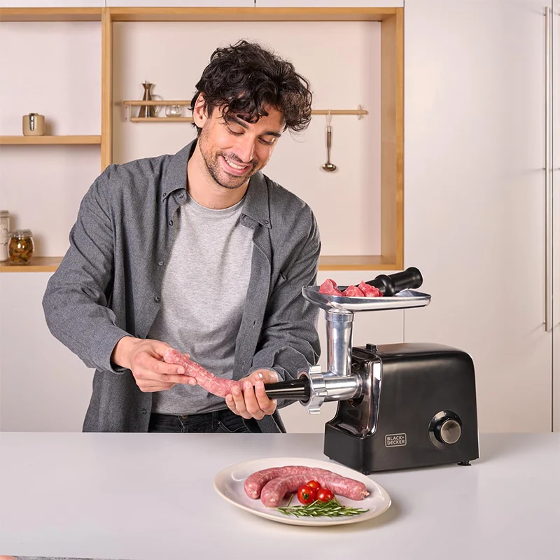 TOCATOR CARNE 2200W ACCESORII TAVAI NOX BLACK&DECKER