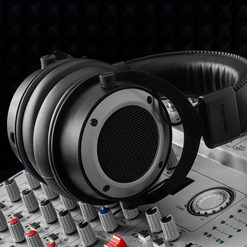 KM0888@8 CASTI AUDIO STUDIO PRO KRUGER&MATZ