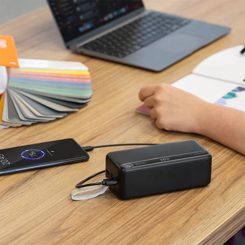 KM0908@9 POWER BANK 40000MAH LI-ION QC PD KRUGER&MATZ