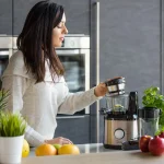 KOM2007A@5 STORCATOR DE FRUCTE SLOW JUICER MIDEA