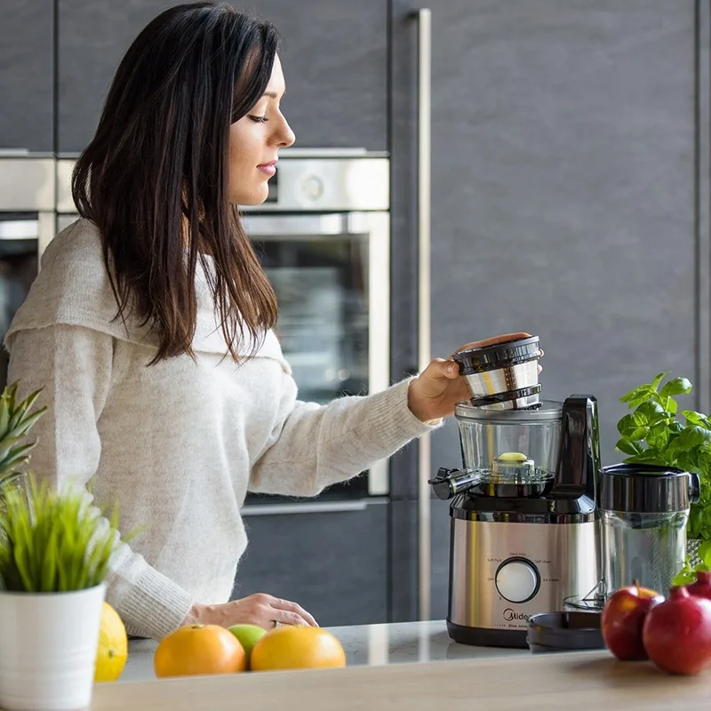 KOM2007A@5 STORCATOR DE FRUCTE SLOW JUICER MIDEA