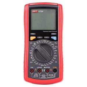 MIE0025 MULTIMETRU UT70A