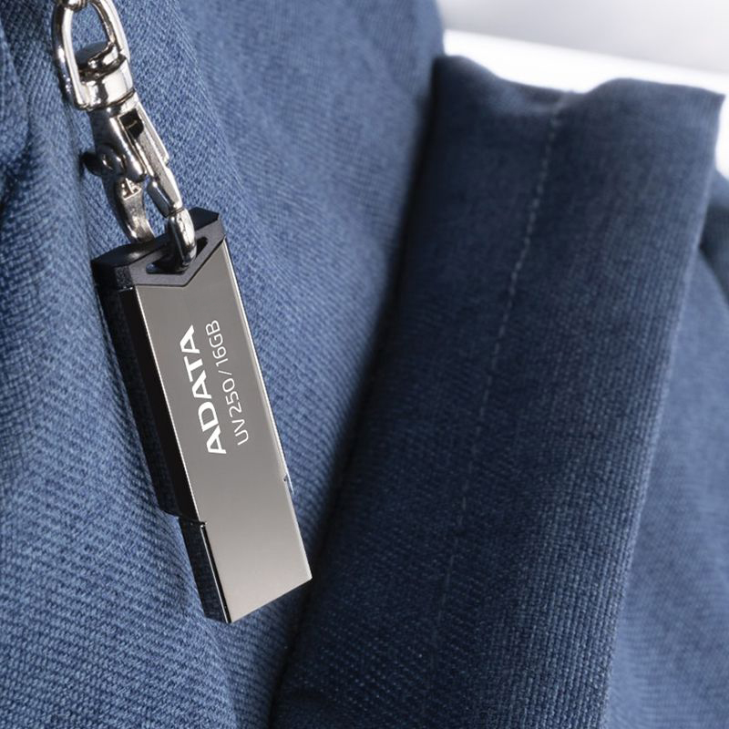 FLASH DRIVE USB 2.0 16GB UV250 METAL ADATA