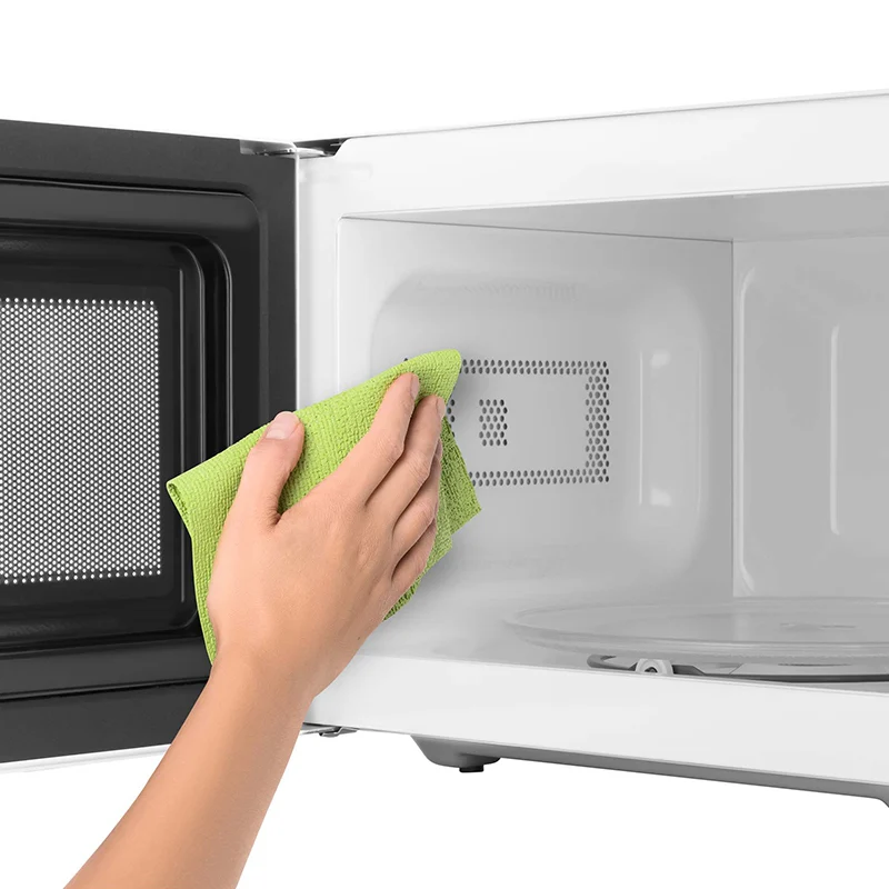 CUPTOR CU MICROUNDE 20L 700W SENCOR