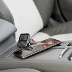 URZ0467-1@5 MODULATOR FM AUDIO BLUETOOTH USB