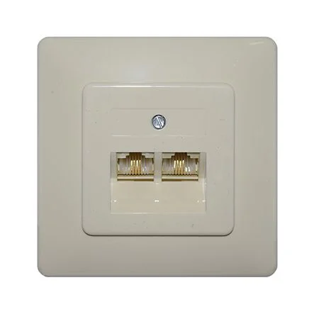 01-7110 PRIZA UTP 8P4C DUBLA