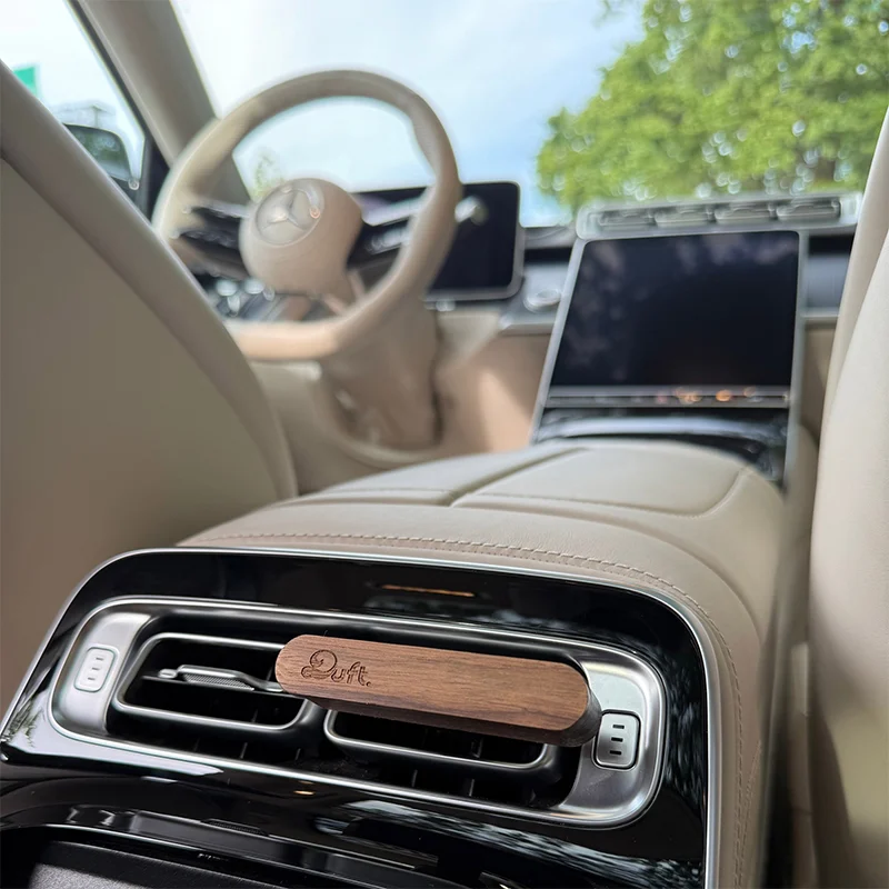 ODORIZANT AUTO LEMN + 2 REFILL CLASSIC DRIVE