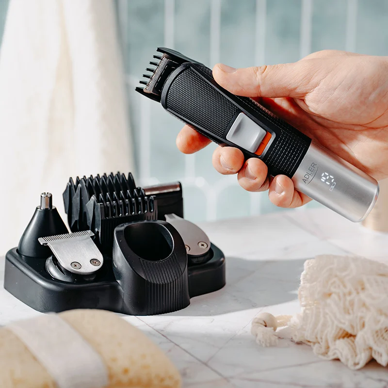 SET 5 IN 1 TRIMMER CU AFISAJ LED AD 2943 ADLER